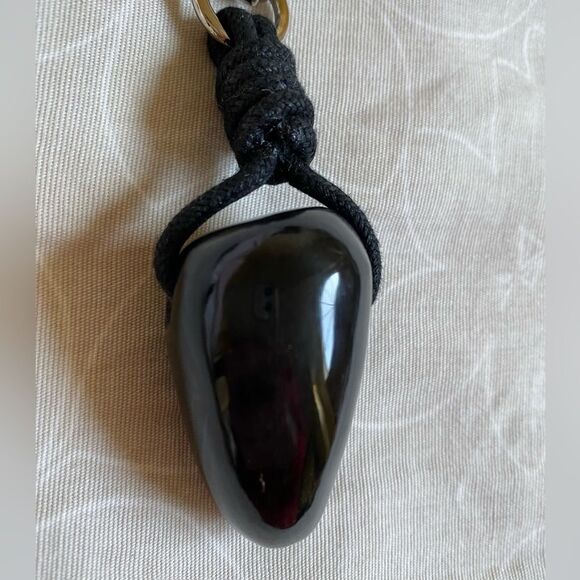 NEW Eco-Friendly Key Chain Handmade South America Artisan Black Unisex - Picture 9 of 14